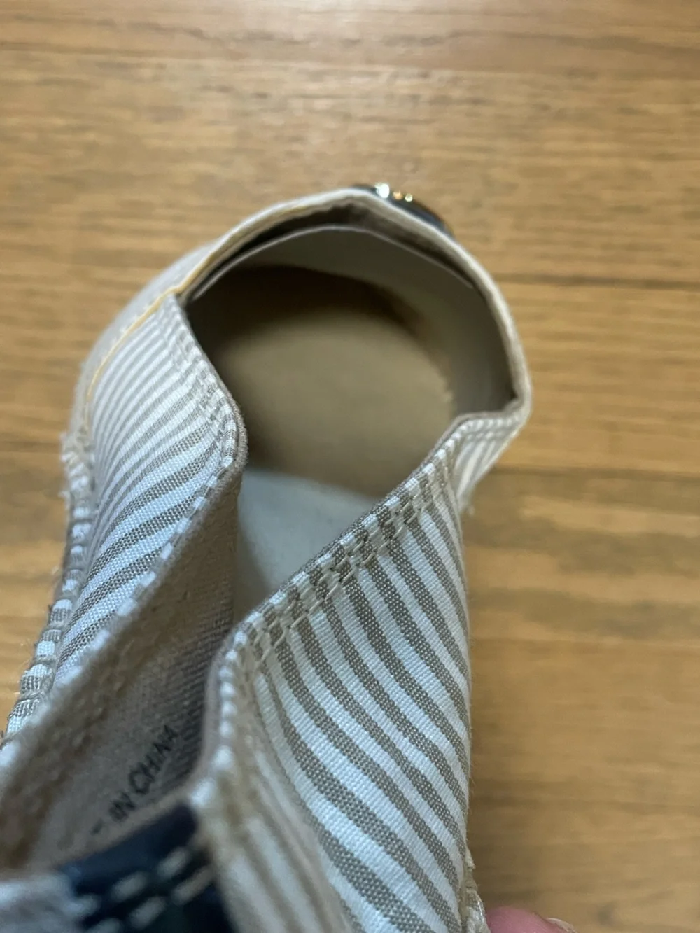 NWOT - Talbots Striped Canvas Espadrille Flats Dragonfly Gold Emblem - Sz 7.5